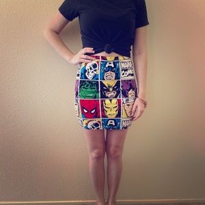 Marvel avengers mini skirt M